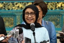 Nanik S Deyang mundur dari jabatan Kepala BGN.